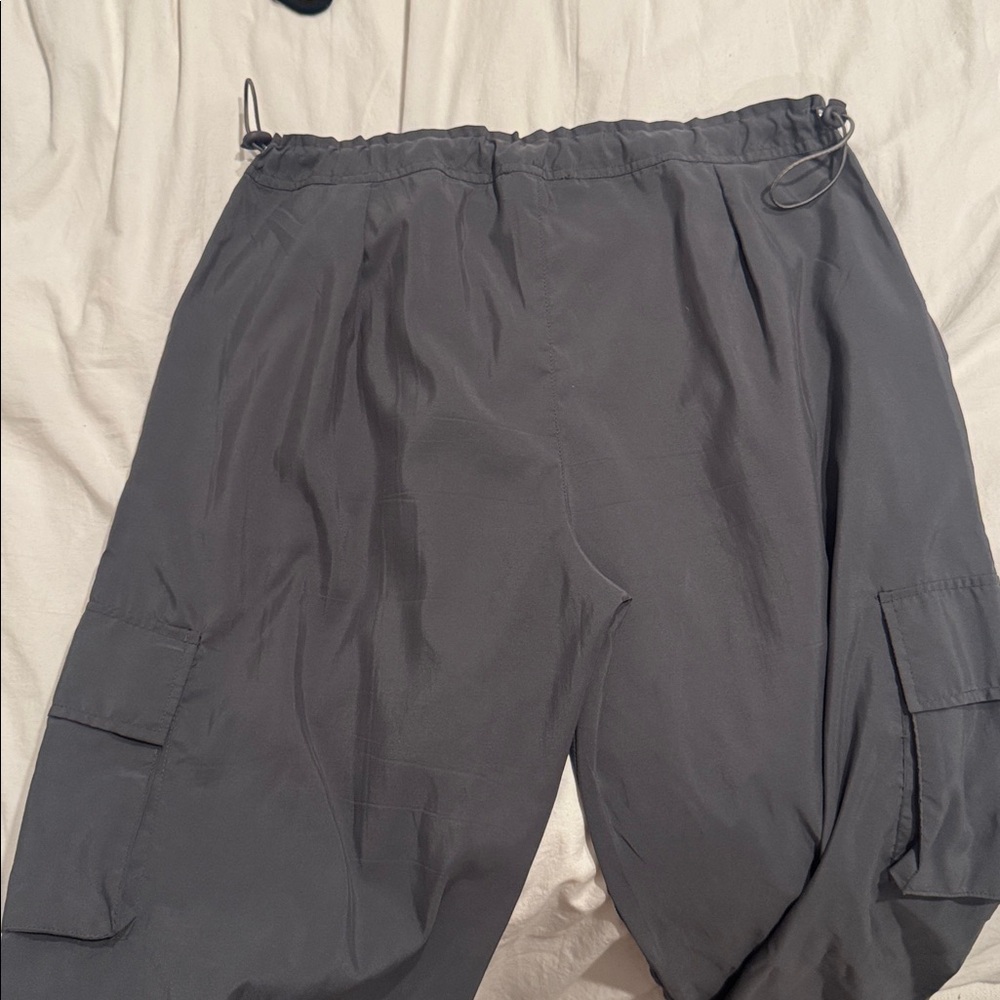 Gray Cargo Pants - Picture 4 of 4
